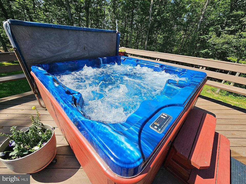 431 Lost River State Park Rd, Moorefield, WV 26836 MLS WVHD2001478