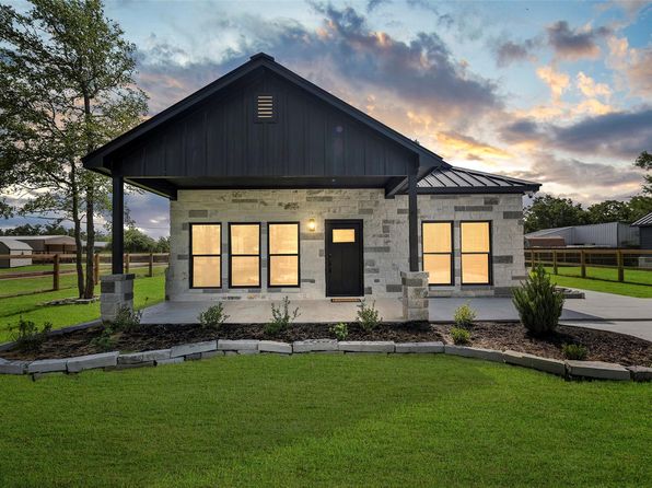 310 Sweet Gum Ln