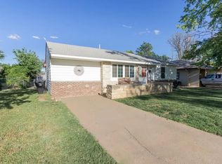 1931 Larson St, Salina, KS 67401