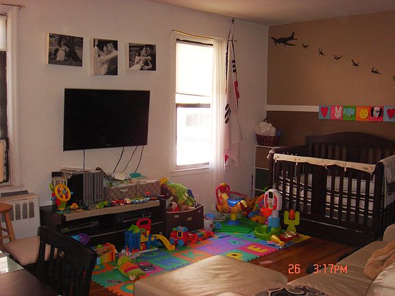 3rd image of 3731 149th St APT 1D