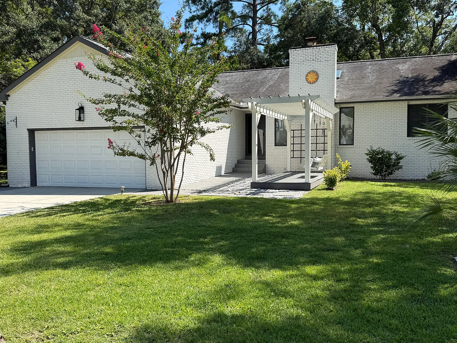 3 bed, 1671 sqft, $2,400 — Photo 2