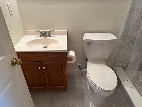 5th image of 190 N Collier Blvd #1