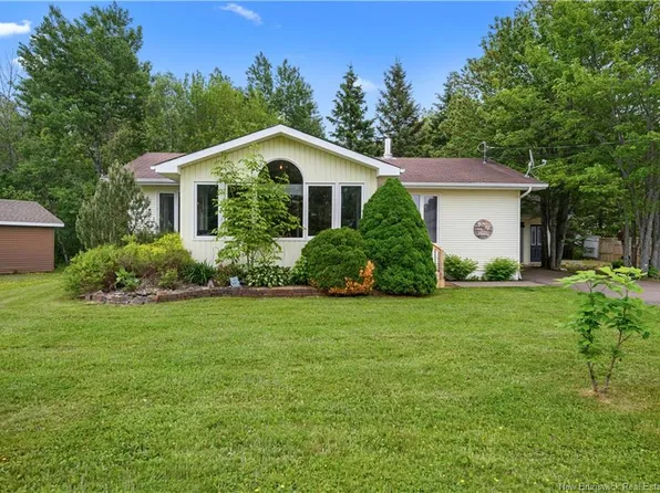 5 Broussard, Cap Pela, NB E4N 1N1