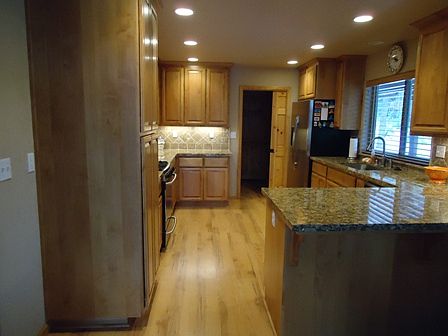 2nd image of 2021 Dardanelle Vis