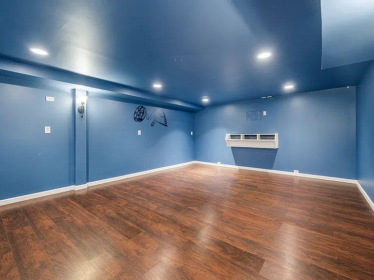 6711 Doane Ave — Photo 26