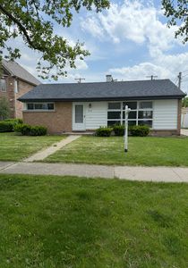 372 W Fremont Ave, Elmhurst, IL, 60126