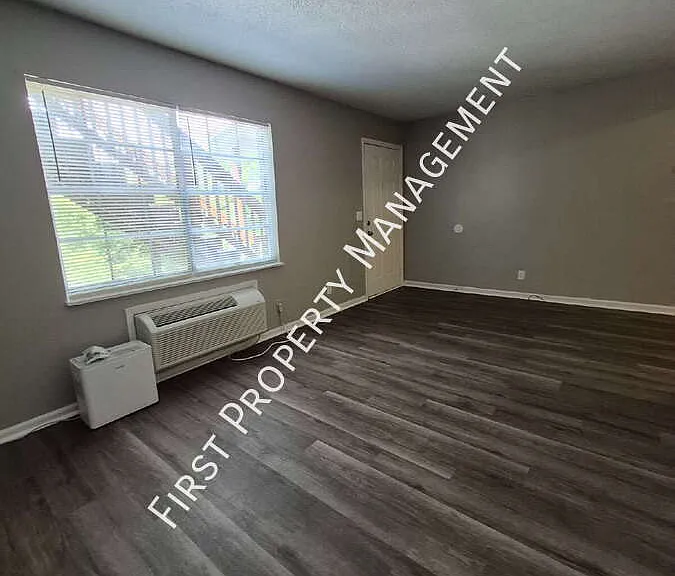 4293 Byrnewood Village Cir #B — Photo 4