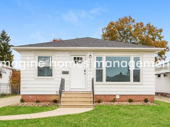 3007 Center Dr