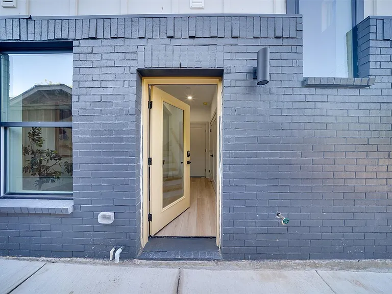 512 N Lancaster Ave #6 — Photo 22
