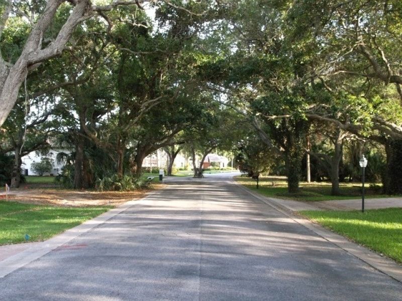 2nd image of 6325 Spinaker Dr