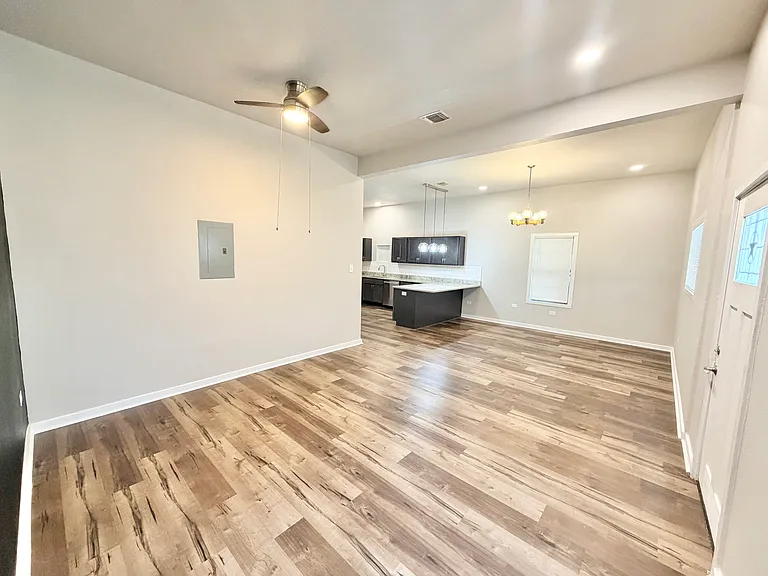 105 Dewitt St — Photo 10