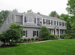 88 Old Studio Rd, New Canaan, CT 06840
