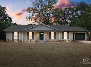 117 Spring Dr, Fairhope, AL 36532