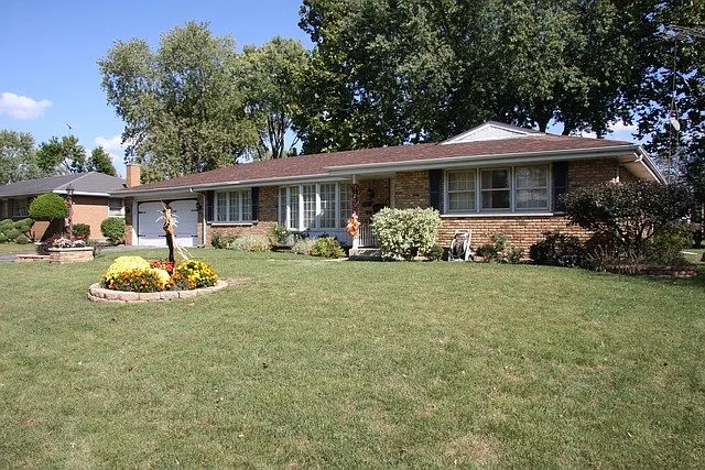424 Tana Ln photo 1