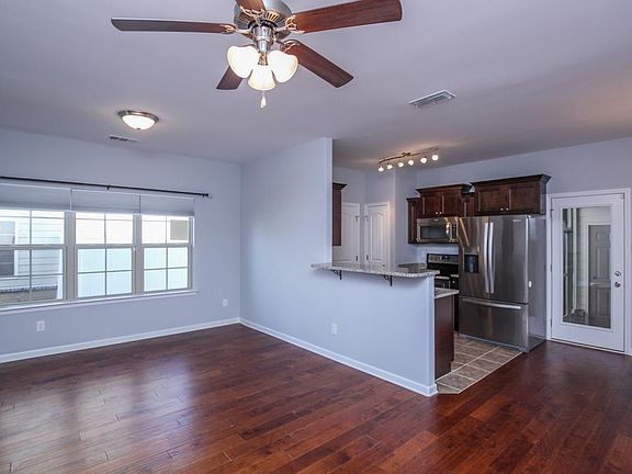 4th image of 2251 Cason Ln