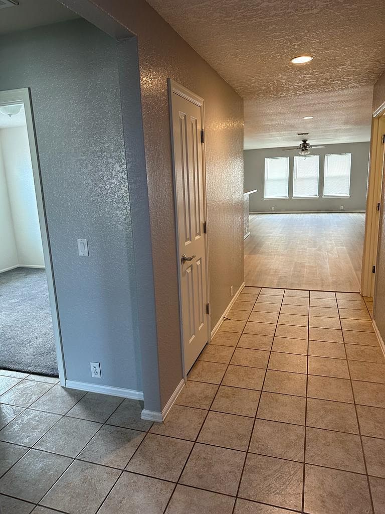 5428 Storm King, Schertz, TX 78108 Zillow