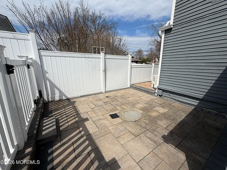 3104 Sunset Ave — Photo 5