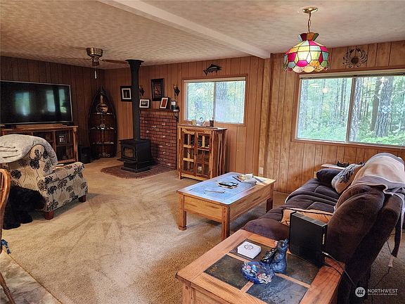 4th image of 530 N Lake Surf Drive
