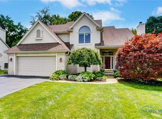 6957 Wexford Hill Ln, Holland, OH