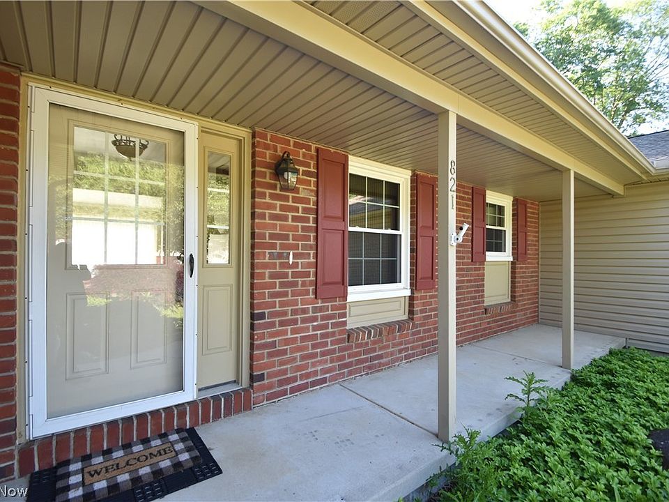 821 Squirrel Hill Dr, Youngstown, OH 44512 Zillow