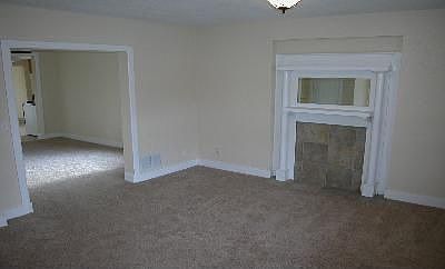 2nd image of 804 W 5th Ave