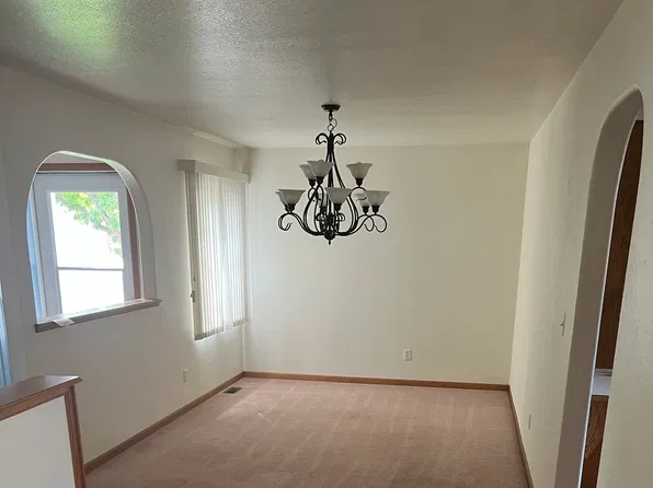 572 Moose Ct, Loveland, CO 80537
