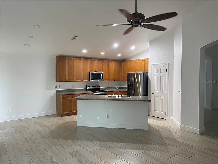 2942 Conner Ln — Photo 5