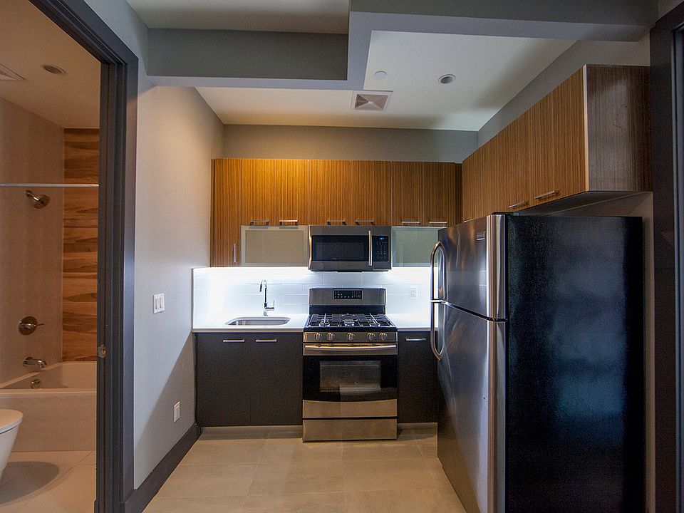 1st image of 127 Boerum St #4B4