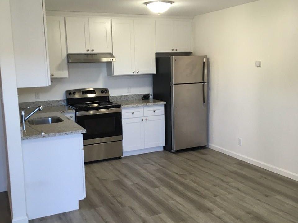 1st image of 91 Hillcrest Dr #2