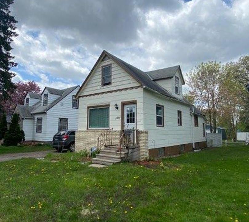 1st image of 1487 Edgerton St
