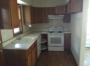 2634 Bonnaffon St, Philadelphia, PA