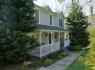 6582 Sylvan Brook Rd, Roanoke, VA 24018