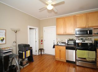 4450 N Ashland Ave #3O3, Chicago, IL 60640