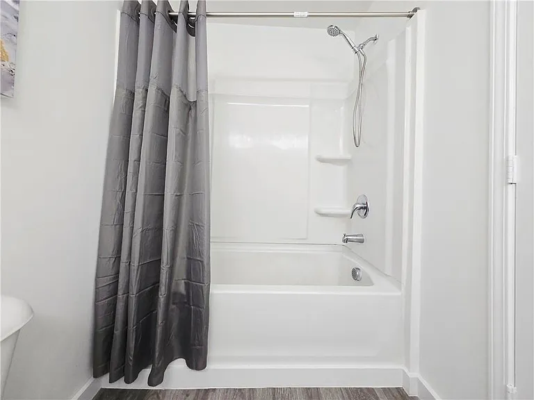 2529 Piering Dr — Photo 6