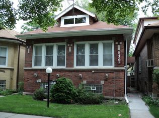 8427 S Crandon Ave, Chicago, IL