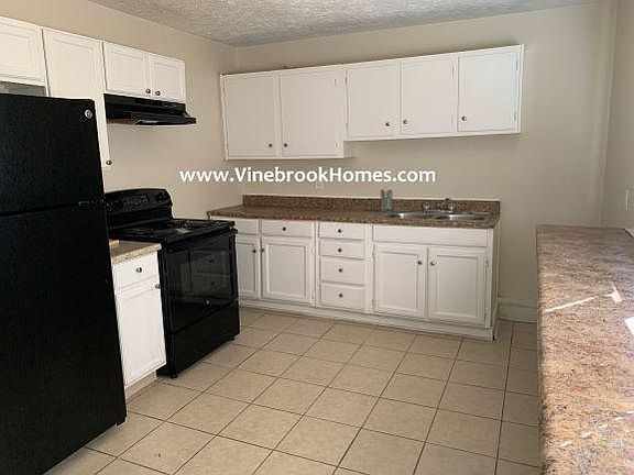 5th image of 4018 N Catherwood Ave
