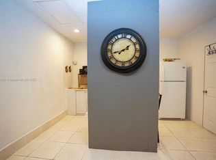 8220 NW 199th St #8220, Hialeah, FL 33015