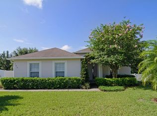 166 Lake Shepard Dr, Apopka, FL 32703