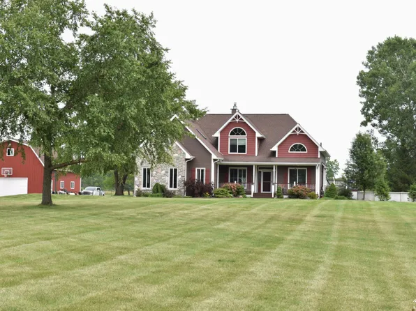 13310 Armstrong Rd, South Rockwood, MI 48179