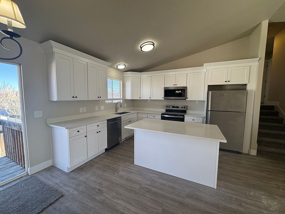 1st image of 3310 W Montrone Dr