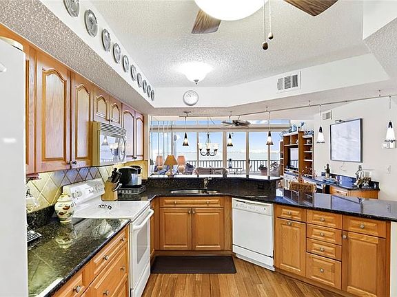 5th image of 5279 Isla Key Blvd S Ph 10