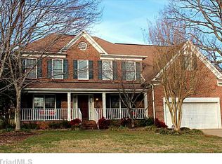 6010 Crystal Spring Ct, Greensboro, NC 27410