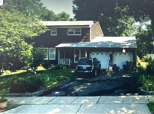 8 Sioux Pl, Parlin, NJ 08859