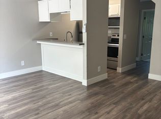 208 Courtyards E, Windsor, CA 95492