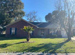 843 Sagewood Dr, Hinesville, GA 31313