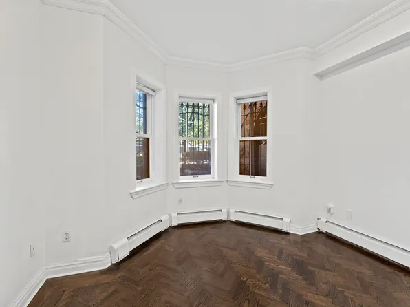 5 Mount Morris Park West image 3 of 12