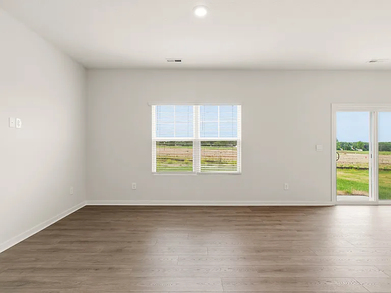 954 Sherwood Loop — Photo 17