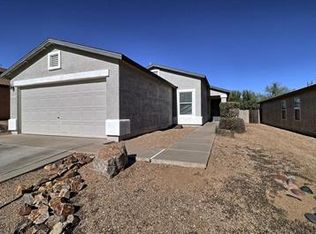 1312 W Calle Libro Del Retrato, Sahuarita, AZ 85629