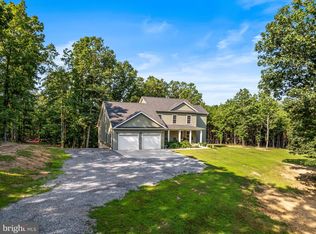 23 Jenkins Rd, Gerrardstown, WV 25420