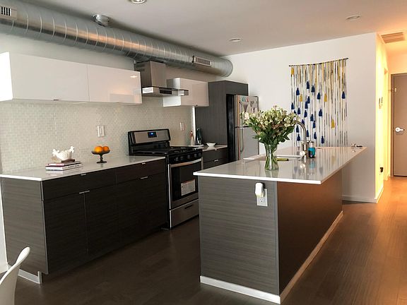 5th image of 1443 N Franklin St APT 4
